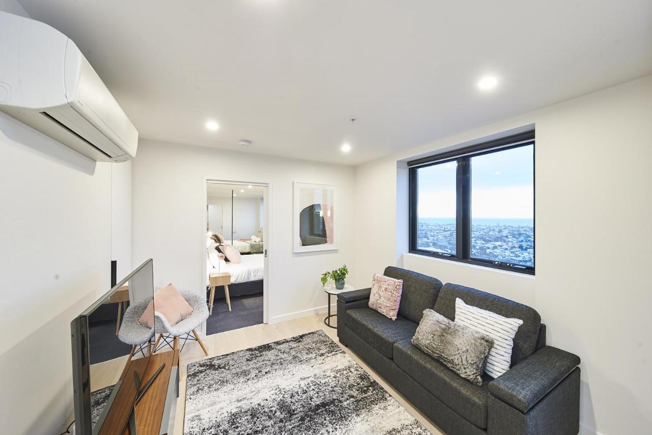 Mega Style Apartments The International Melbourne Exterior photo