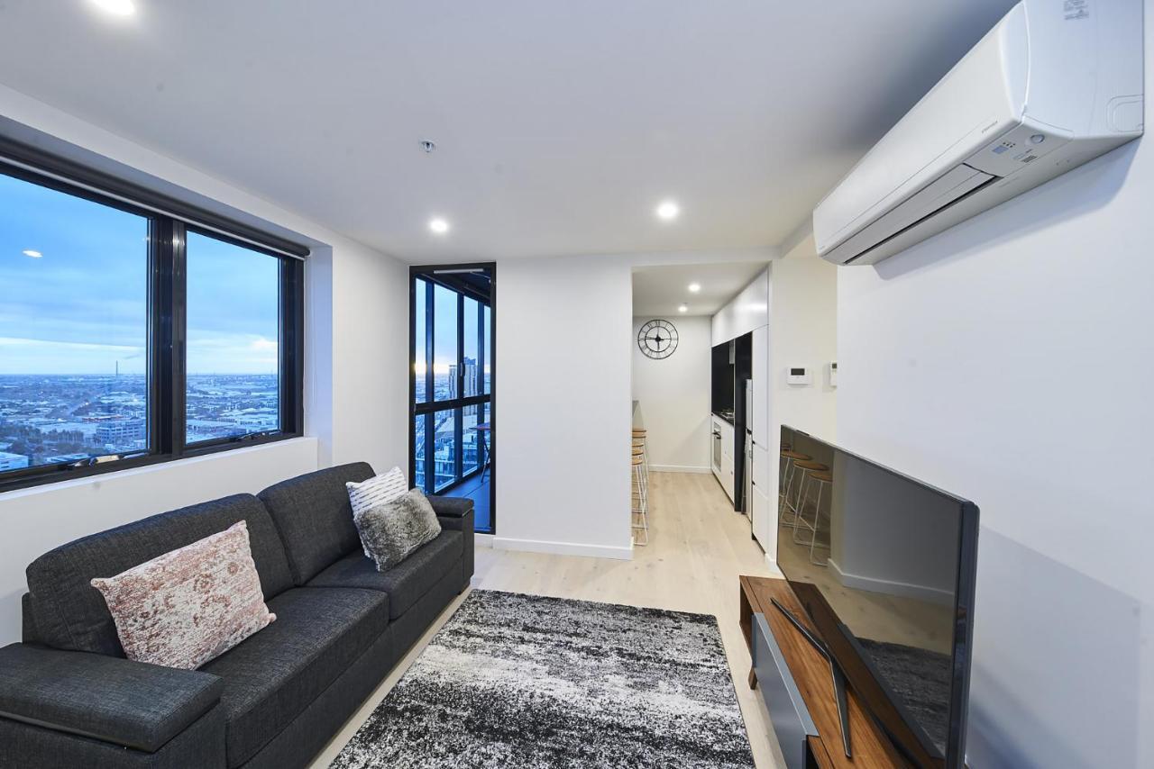 Mega Style Apartments The International Melbourne Exterior photo